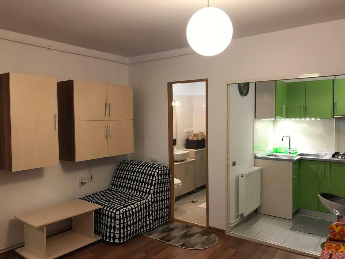 Idefix Apartment Клуж-Напока Екстериор снимка